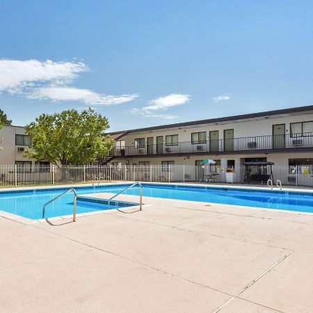 Quality Inn Stateline Wendover Extérieur photo