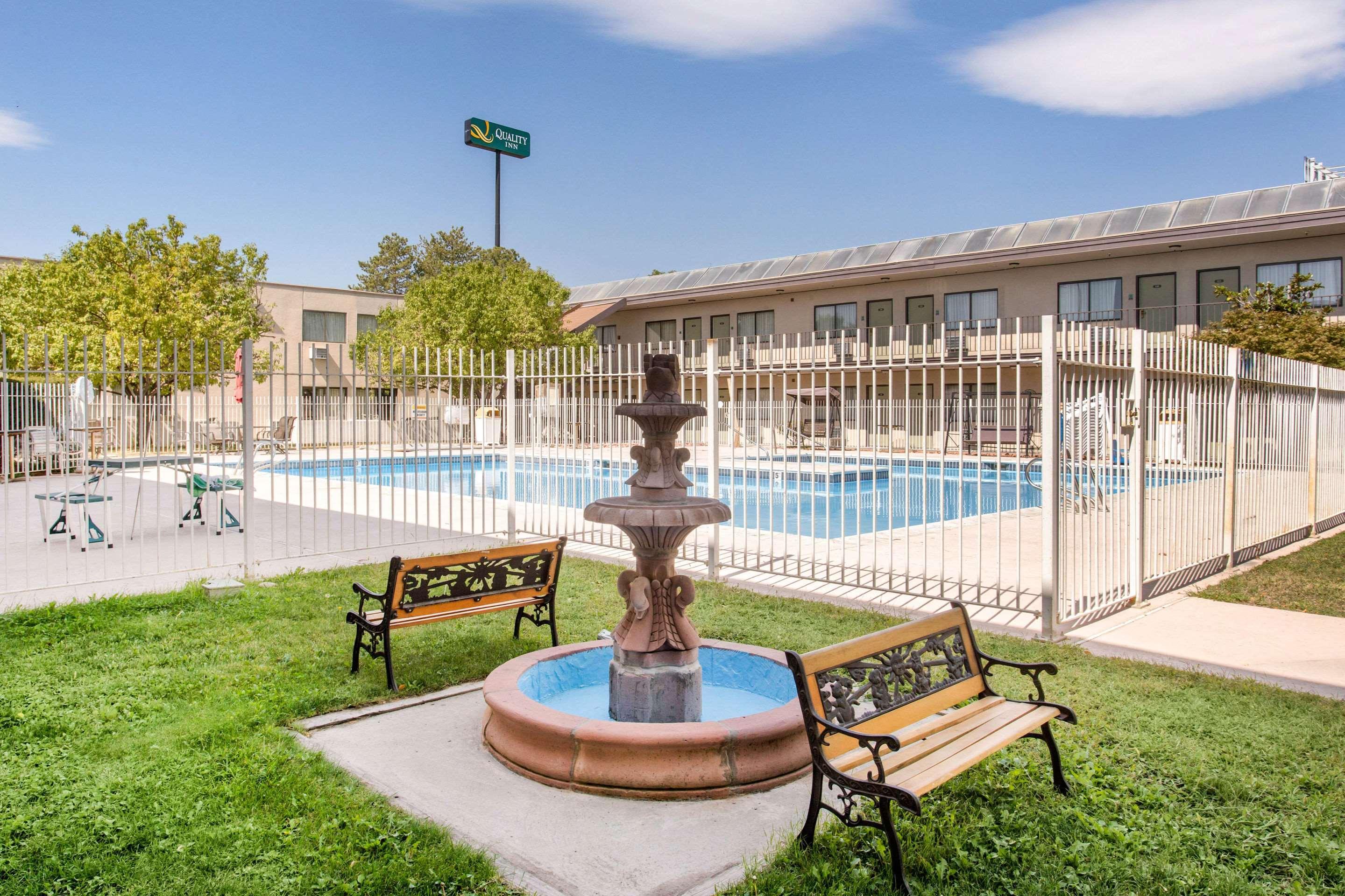 Quality Inn Stateline Wendover Extérieur photo