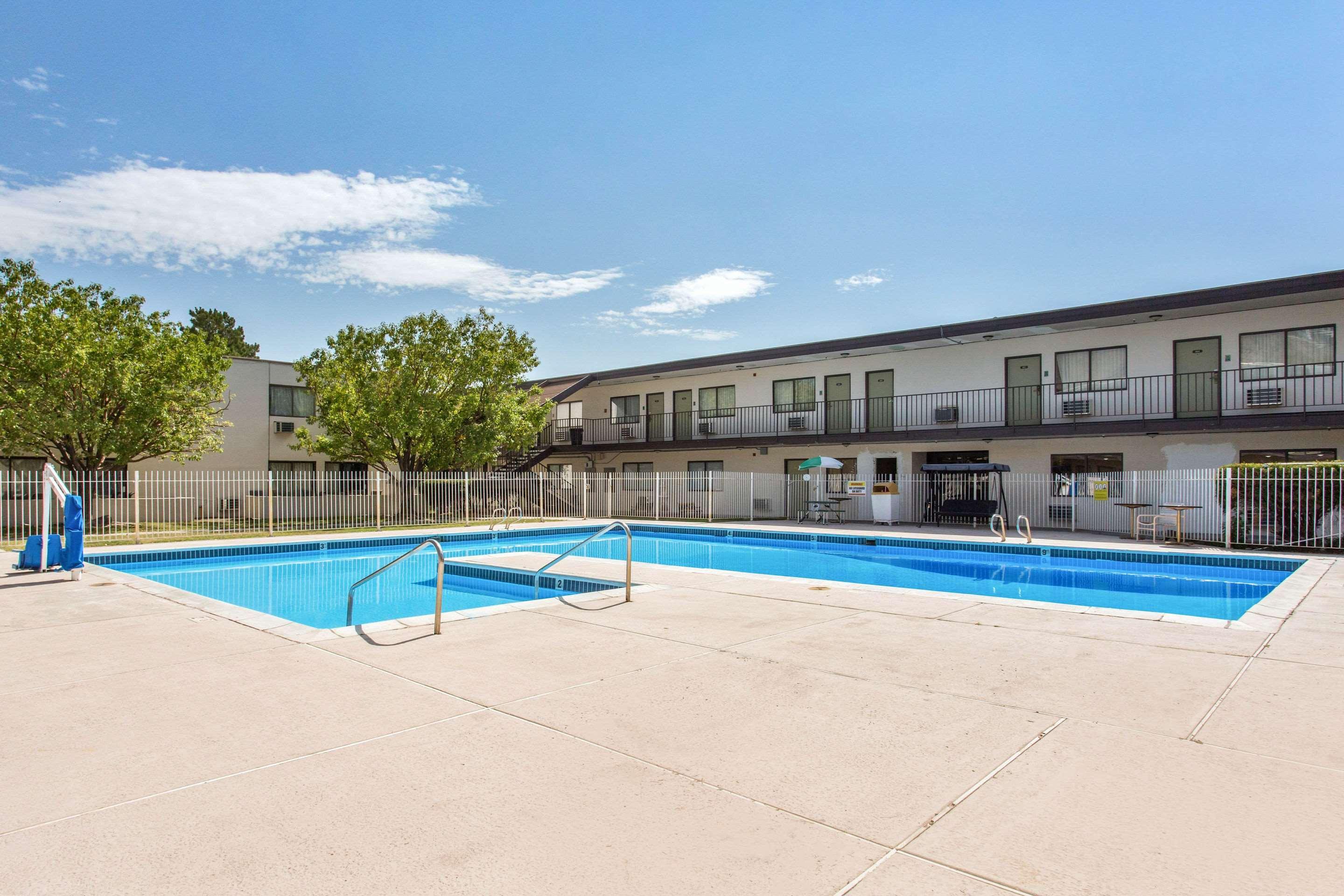 Quality Inn Stateline Wendover Extérieur photo